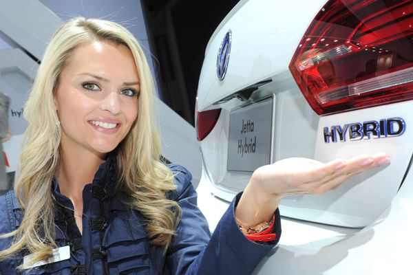 Fast Car Hot Girls in New York Auto Show 2012 1a Fast Car Hot Girls in New York Auto Show 2012 1a