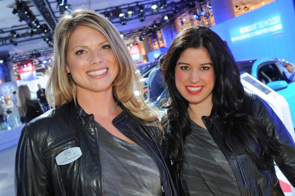 Fast Car Hot Girls in New York Auto Show 2012 1e Fast Car Hot Girls in New York Auto Show 2012 1e